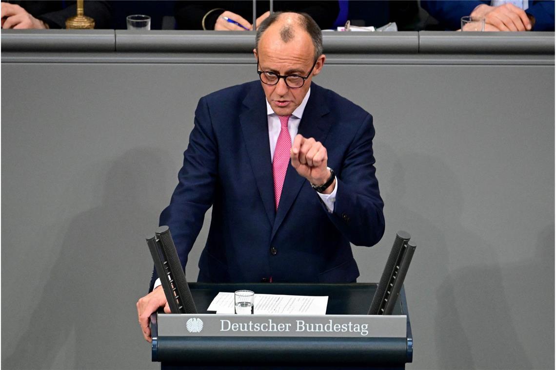 Scholz nennt Chialo "Hofnarr" - "nicht rassistisch" gemeint Unionskanzlerkandidat Friedrich Merz (Archivbild)