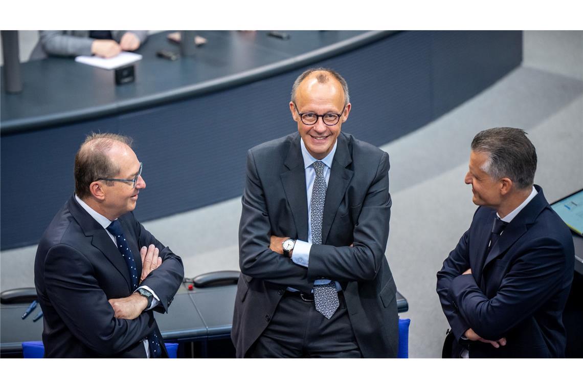 Opposition lehnt von Scholz geforderte Zusammenarbeit ab Unionspolitiker im Bundestag