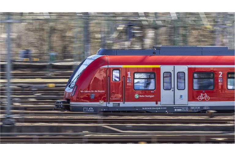Unklar ist, wie genau das bundesweit gültige Ticket im Nah- und Regionalverkehr ab 2026 finanziert werden soll.