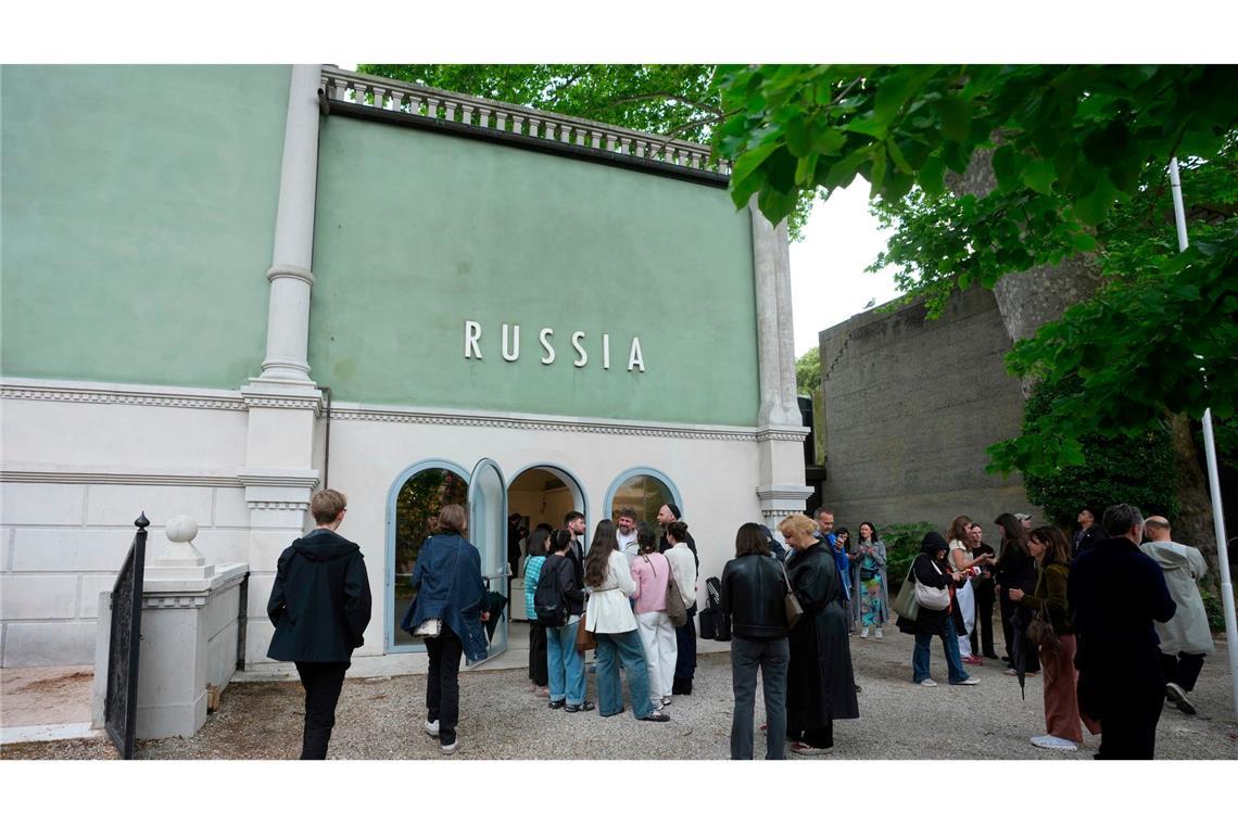 Unter anderem die Teilnahme Russlands an der Biennale sorgt für Ärger.