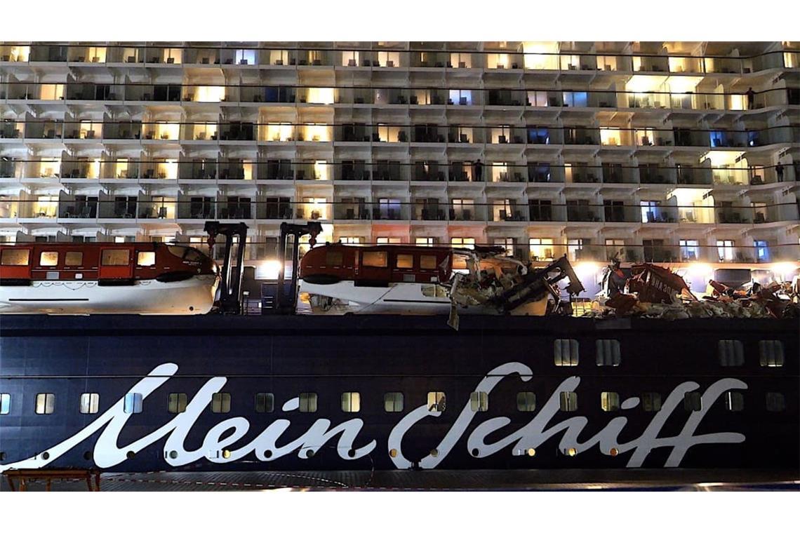 Unter anderem wurden die Rettungsboote der „Mein Schiff 3“ beschädigt.