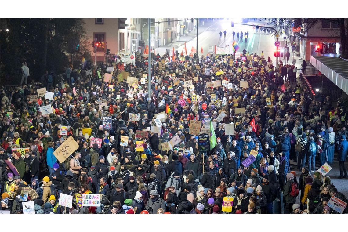 Unterschiedliche Organisationen protestieren gegen die neue AfD-Jugendorganisation.