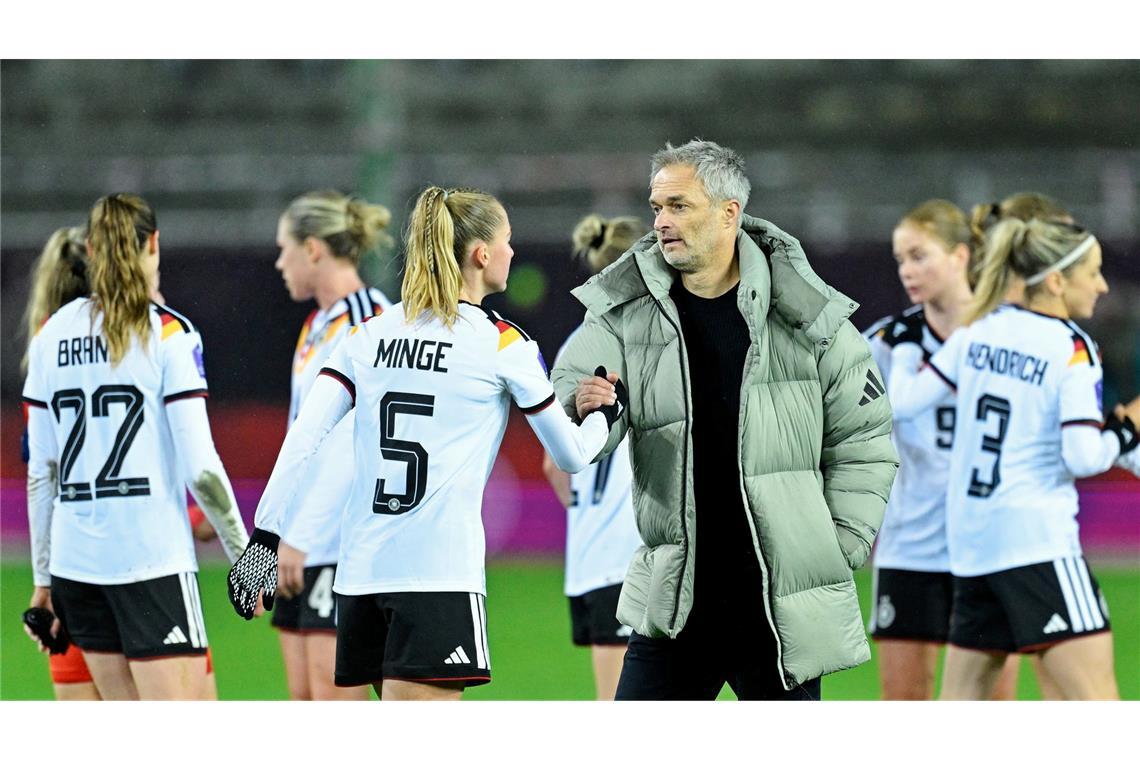 Unzufrieden mit dem 0:0 auf dem Betzenberg: Bundestrainer Christian Wück.