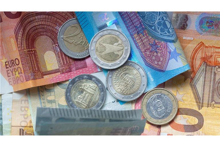 Ursprünglich war die Euro-Einführung in Bulgarien für Anfang 2024 geplant. (Archivbild)