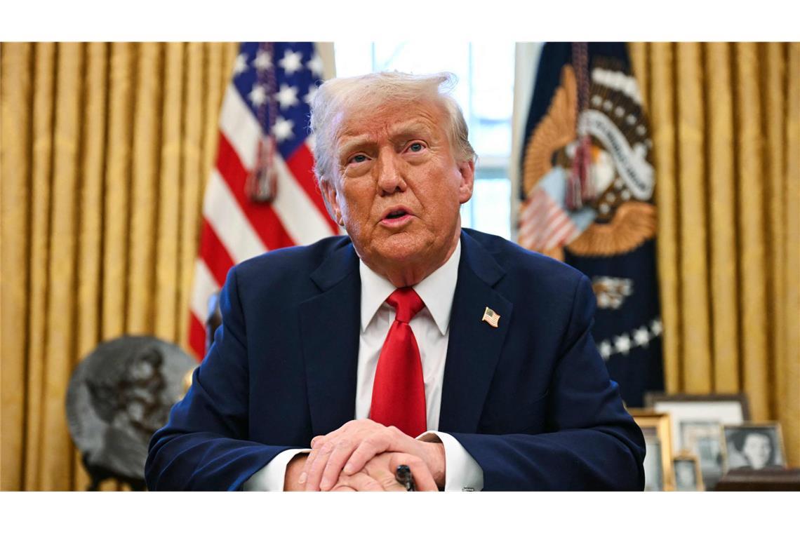 China kontert Trumps Einfuhrzölle mit Gegenzöllen US-Präsident Donald Trump