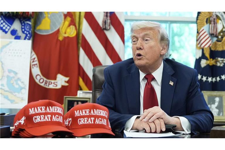 US-Präsident Donald Trump demontiert seit seinem Amtsantritt vor fast hundert Tagen auf beispiellose Weise den Rechtsstaat. (Archivbild)