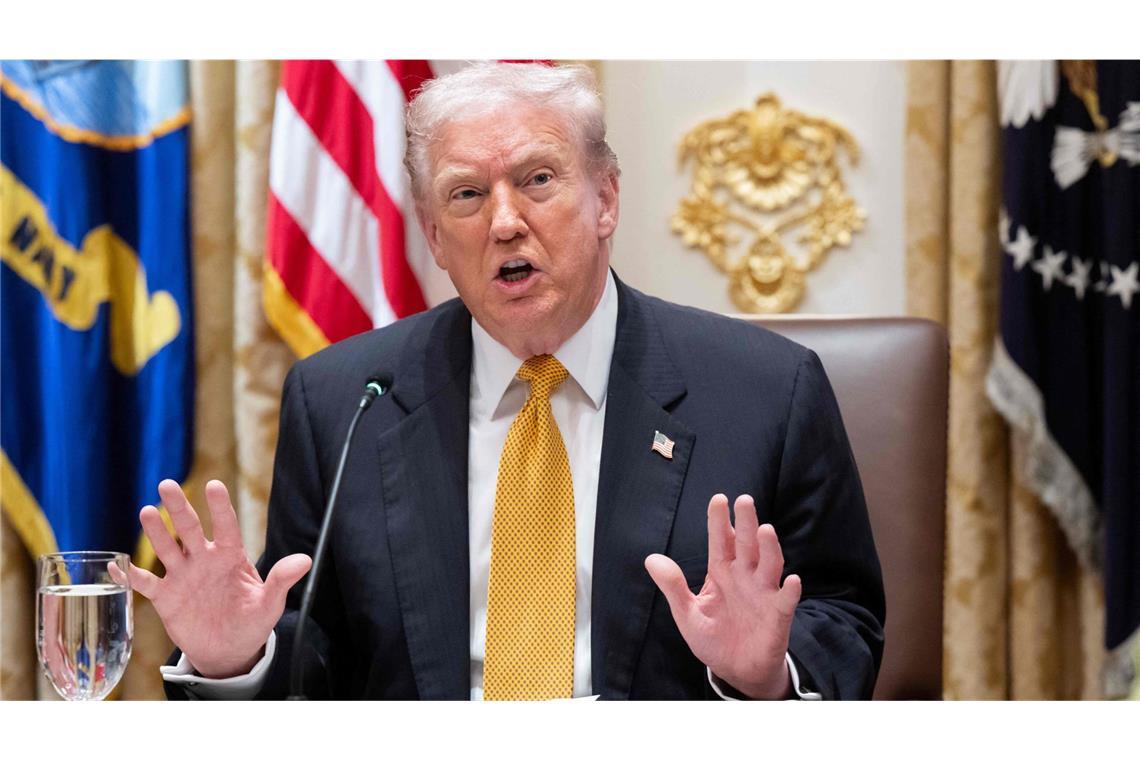 US-Präsident Donald Trump droht neuer Ärger in der Affäre um Sexualstraftäter Jeffrey Epstein (Archivbild).