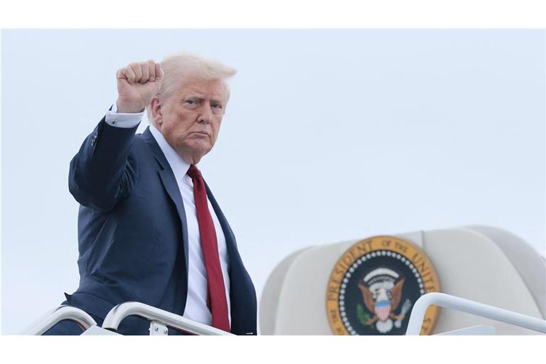 US-Präsident Donald Trump hat nach eigenen Angaben die taktische Verlegung zweier Atom-U-Boote angeordnet.