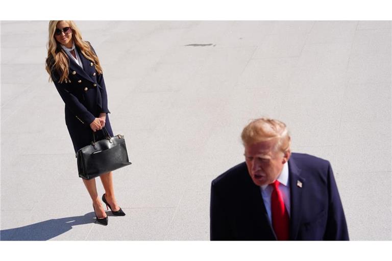 US-Präsident Donald Trump hat seiner gerade erst angetretenen neuen Pressesprecherin Katie Zacharia US-Medien zufolge gefeuert (Archivfoto).