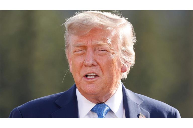 US-Präsident Donald Trump hat sich von einer früheren Aussage seiner Geheimdienstkoordinatorin Tulsi Gabbard zum iranischen Atomprogramm distanziert.