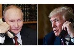 US-Präsident Donald Trump (r.) sprach mit Russlands Präsident Wladimir Putin (Archivbild).