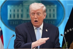 US-Präsident Donald Trump spricht im James Brady Press Briefing Room im Weißen Haus (Archivbild).