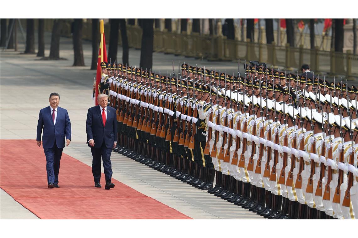 US-Präsident Donald Trump wurde mit militärischen Ehren empfangen.