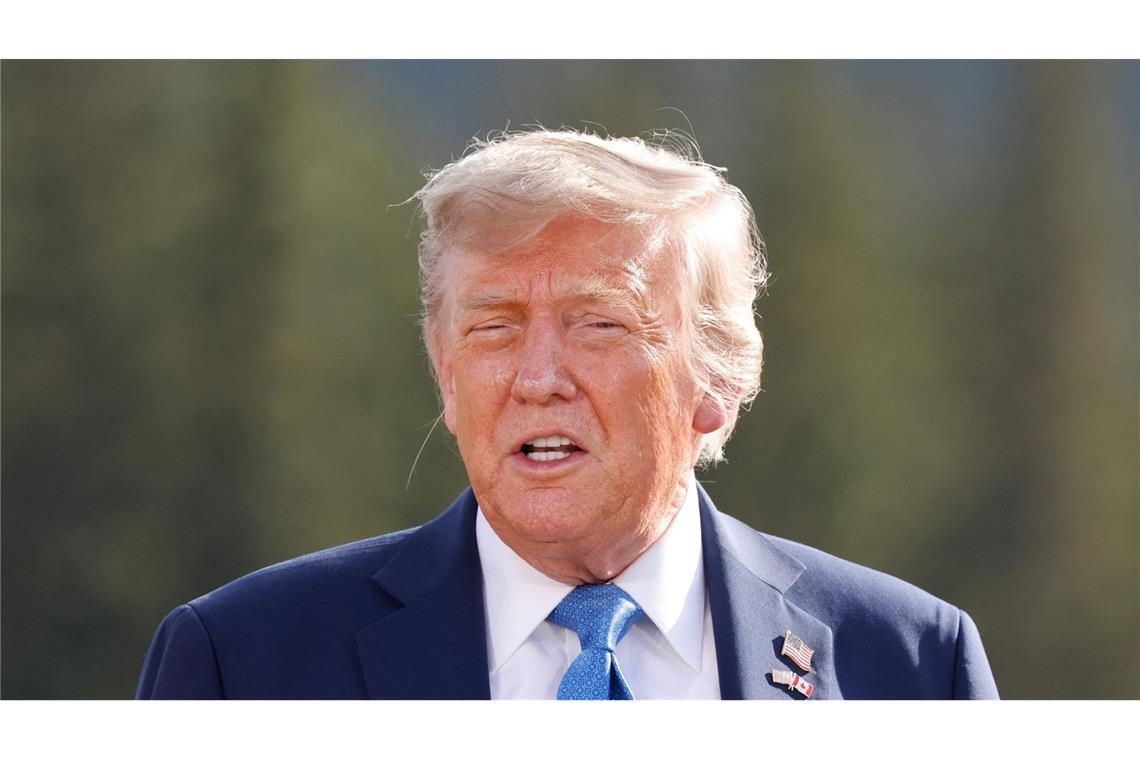 Trump fordert Menschen in Teheran zur Evakuierung auf US-Präsident Trump fordert Menschen in Teheran zur Evakuierung auf.