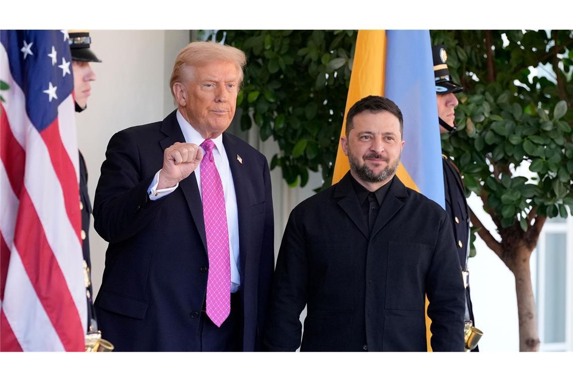 Trump hofft auf Ende des Ukraine-Kriegs ohne Tomahawks US-Präsident Trump hat den ukrainischen Präsidenten Wolodymyr Selenskyj empfangen.