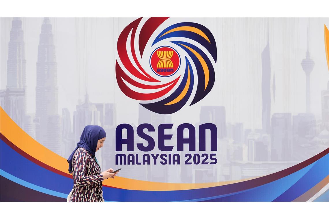 Trump auf Asien-Reise: Xi, Deals und Friedensabkommen US-Präsident Trump hat erst ein Mal zuvor an einem Asean-Gipfel teilgenommen.