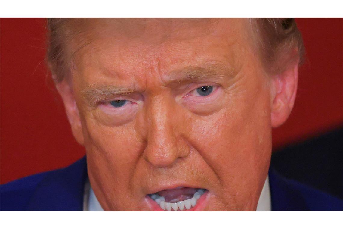 Trump: Irans Atomanlagen zerstört - Neue Angriffe auf Israel US-Präsident Trump warnt den Iran vor Vergeltung.