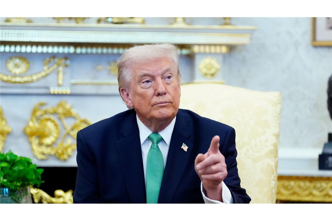 US-Präsident Trump will, dass Tanker wieder durch die Straße von Hormus fahren können. (Archivbild)