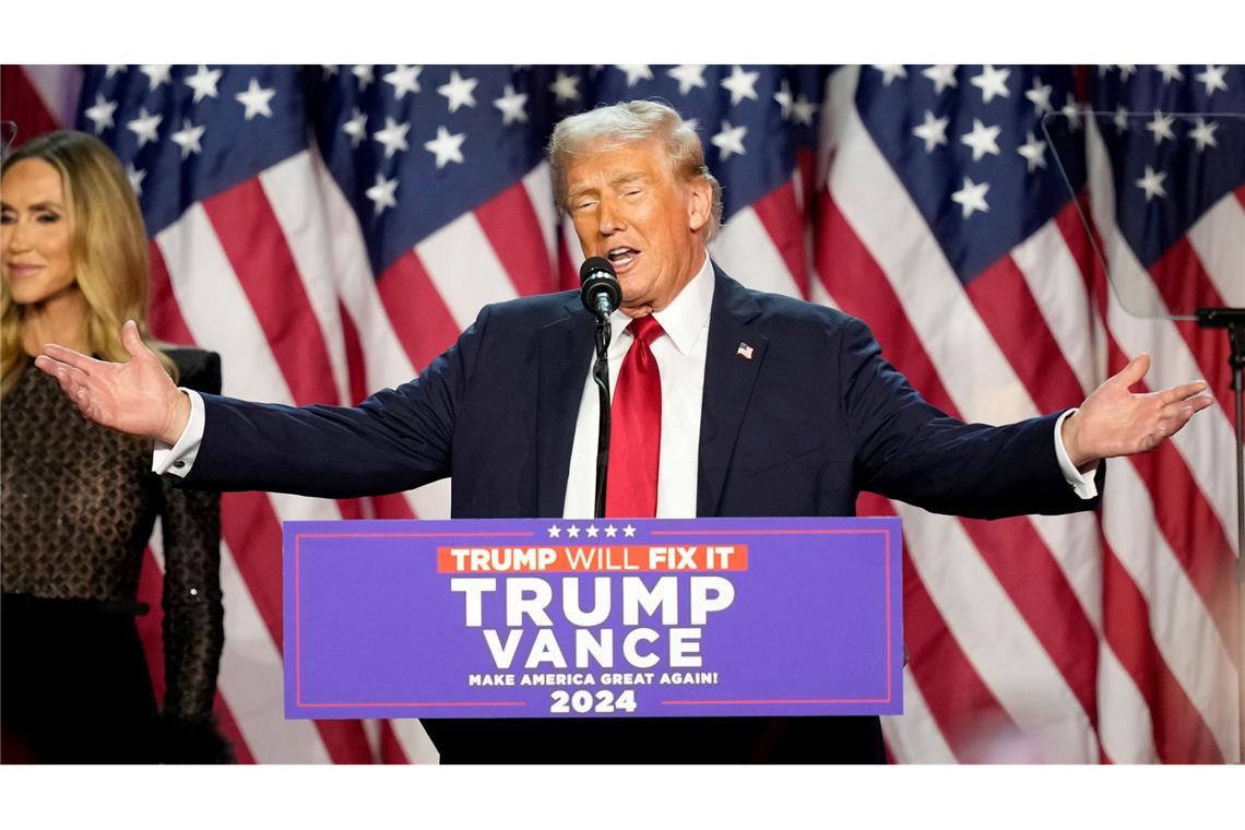 Bilder des Tages US-Wahlen 2024 - Der Republikaner Donald Trump hat sich bei einem Auftritt vor Anhängern im Bundesstaat Florida zum Sieger der US-Präsidentschaftswahl erklärt.