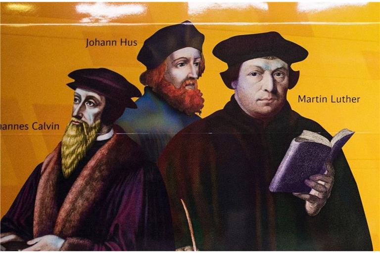 Väter der Reformation: Johannes Calvin, Johannes Hus und  Martin Luther.