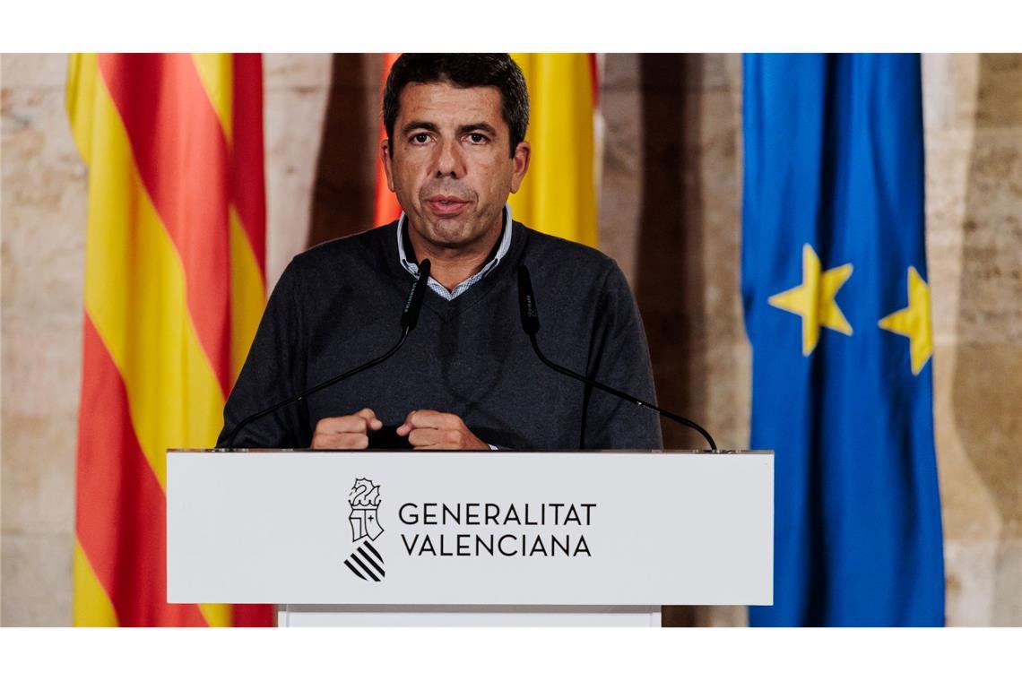 Valencias Regierungschef entlässt kritisierte Ministerin Valencias Regierungschef steht seit den Unwettern in der Kritik.