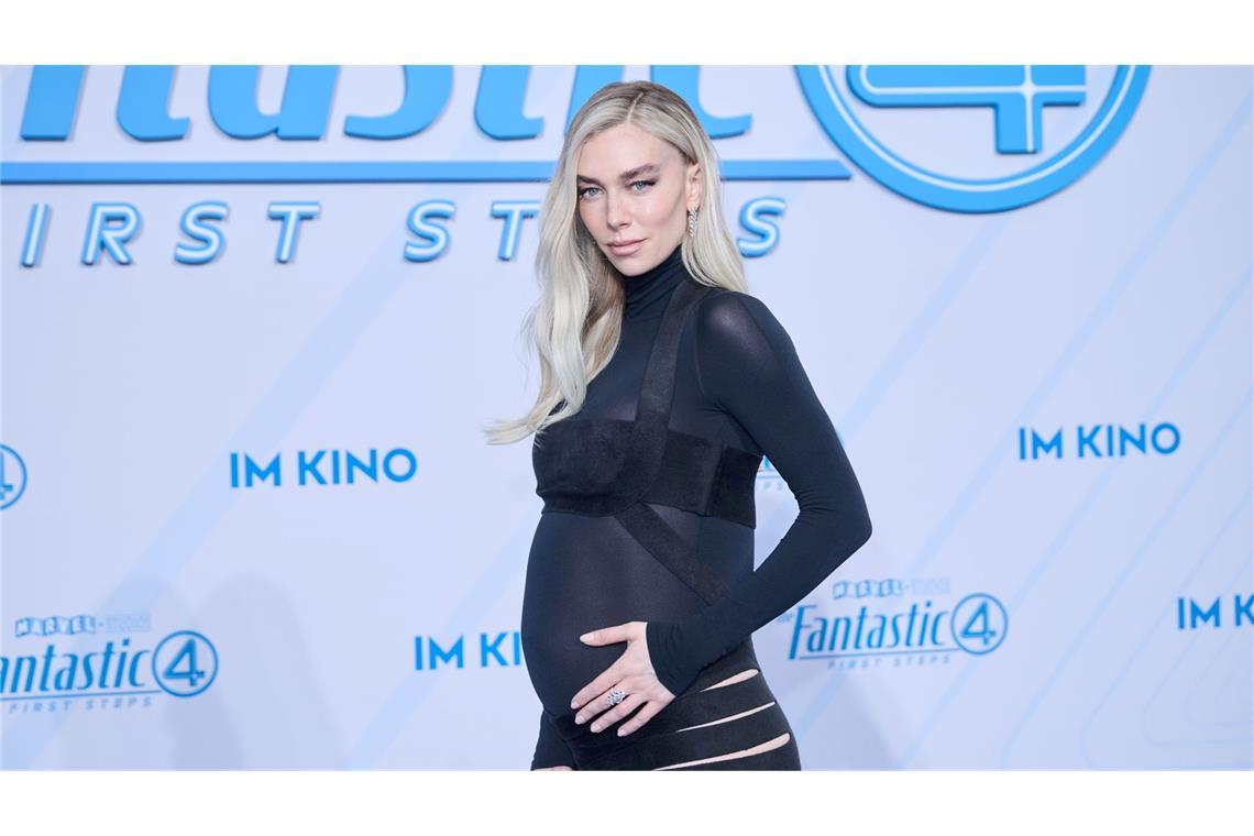 Vanessa Kirby zeigte ihren Babybauch.
