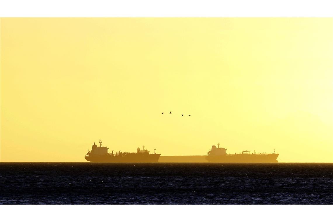 Venezuela, Lecheria: Eine Gruppe von Öltankern  (Archivbild).