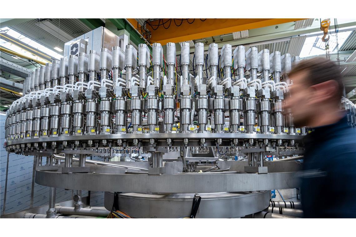 Jeder vierte Maschinenbauer plant Personalabbau Verband erwartet moderaten Personalabbau in der Branche (Archivbild)