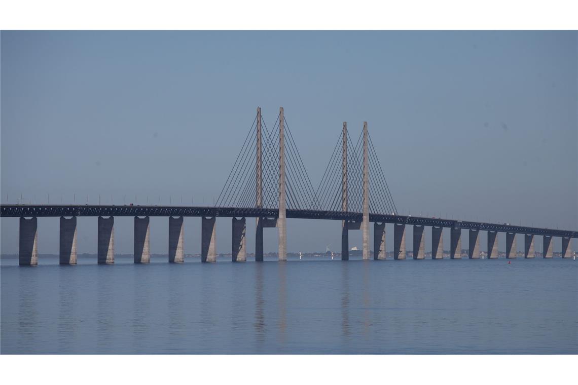 Verbindet seit 25 Jahren Dänemark und Schweden: die Öresundbrücke.