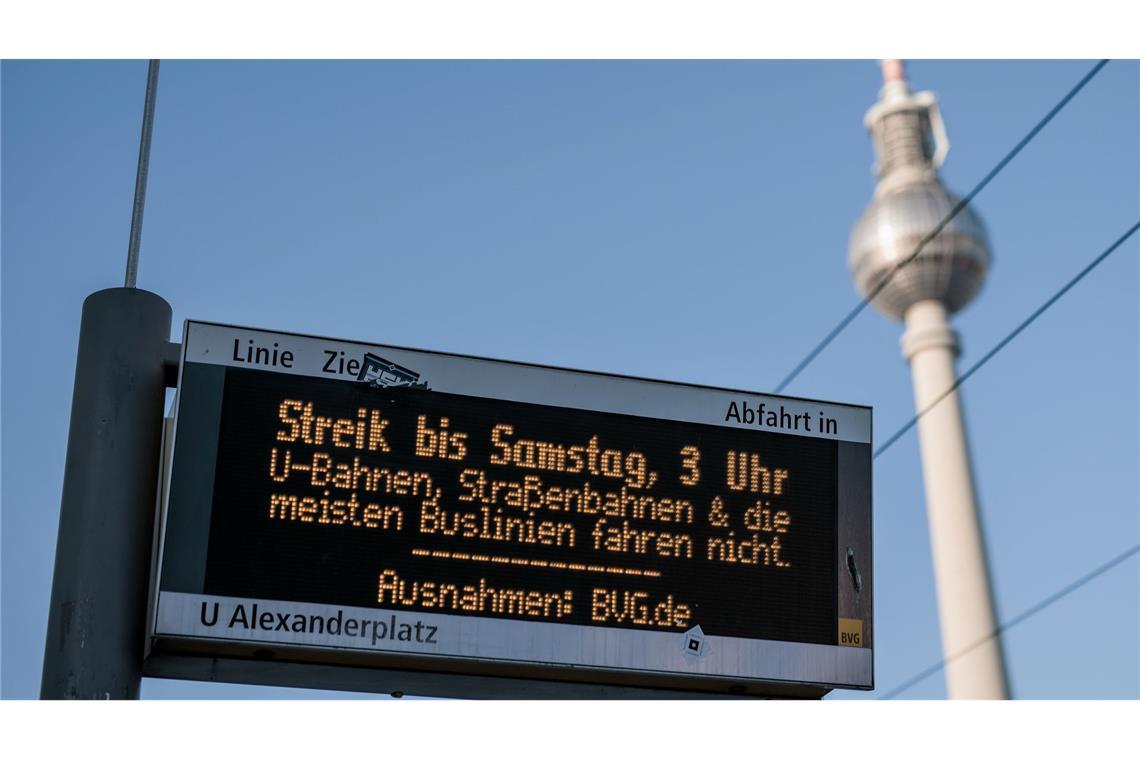 Verdi bestreikt erneut für zwei Tage Berliner Nahverkehr Verdi ruft zum nächsten Warnstreik bei der BVG auf. (Archivbild)