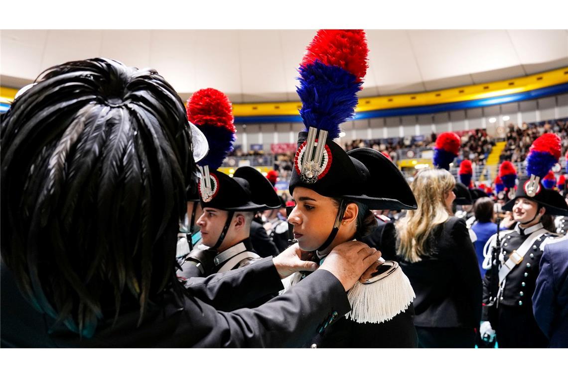 Bilder des Tages Vereidigung der Carabinieri in Turin