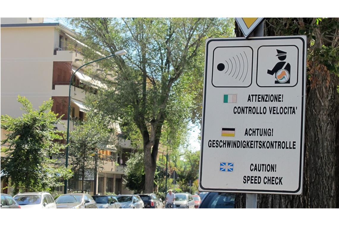 Wann es vollstreckt werden kann Verkehrsverstöße im Ausland können teuer werden - und auch zu Hause Folgen haben. (Symbolbild)