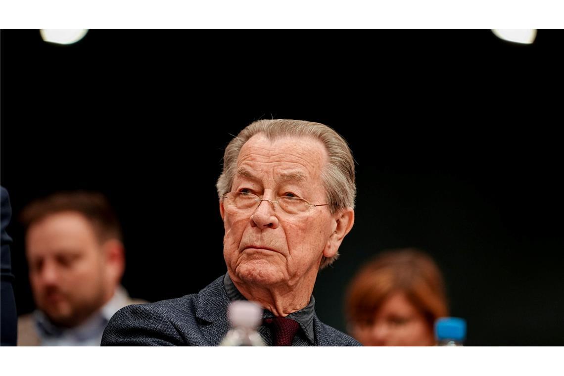 Müntefering fordert Mut bei Sozialreformen Verlangt von der SPD Mut bei Sozialreformen: der Ex-Parteivorsitzende Franz Müntefering. (Archivbild)