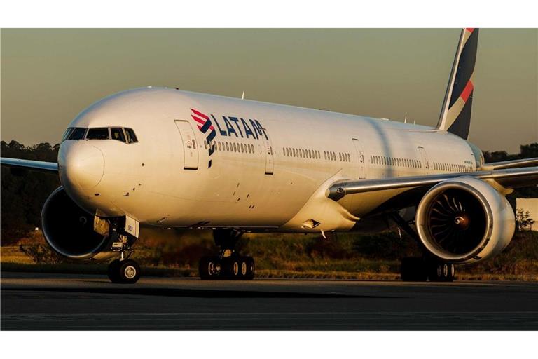 Verletzt wurde bei dem Vorfall niemand, teilte die Fluggesellschaft LATAM mit. (Archivbild)