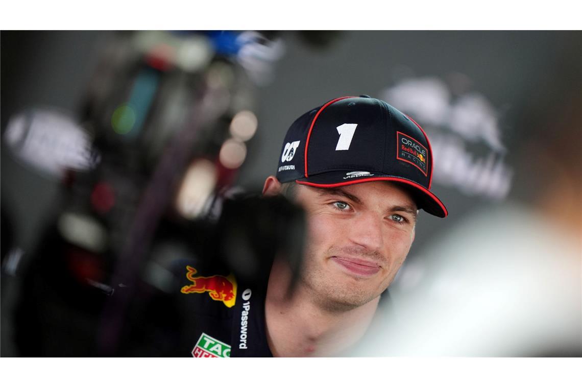 Verstappens später Rettungsversuch nach dem Kontrollverlust Verstappen steht nach seiner Rammattacke im Fokus der Kritik.