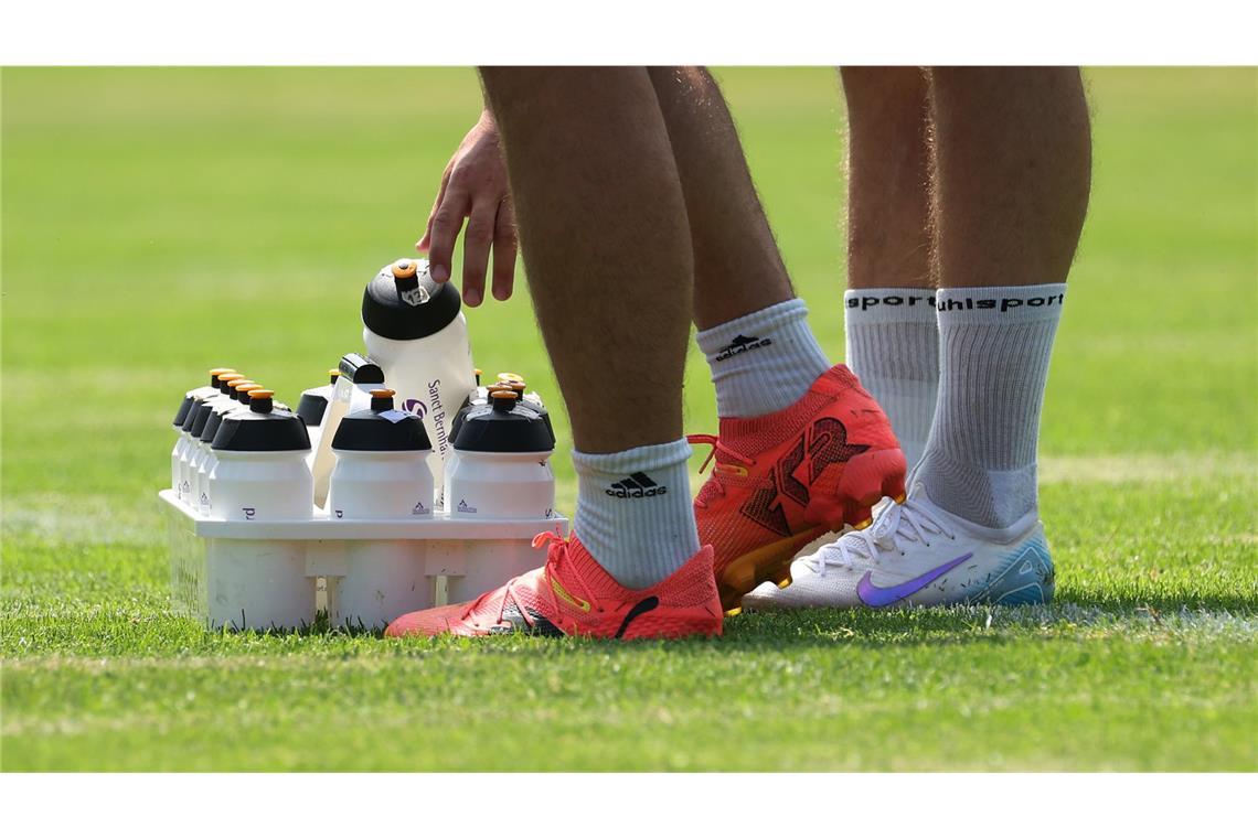 So lief der Trainingsstart bei den Blauen – das sind die Bilder