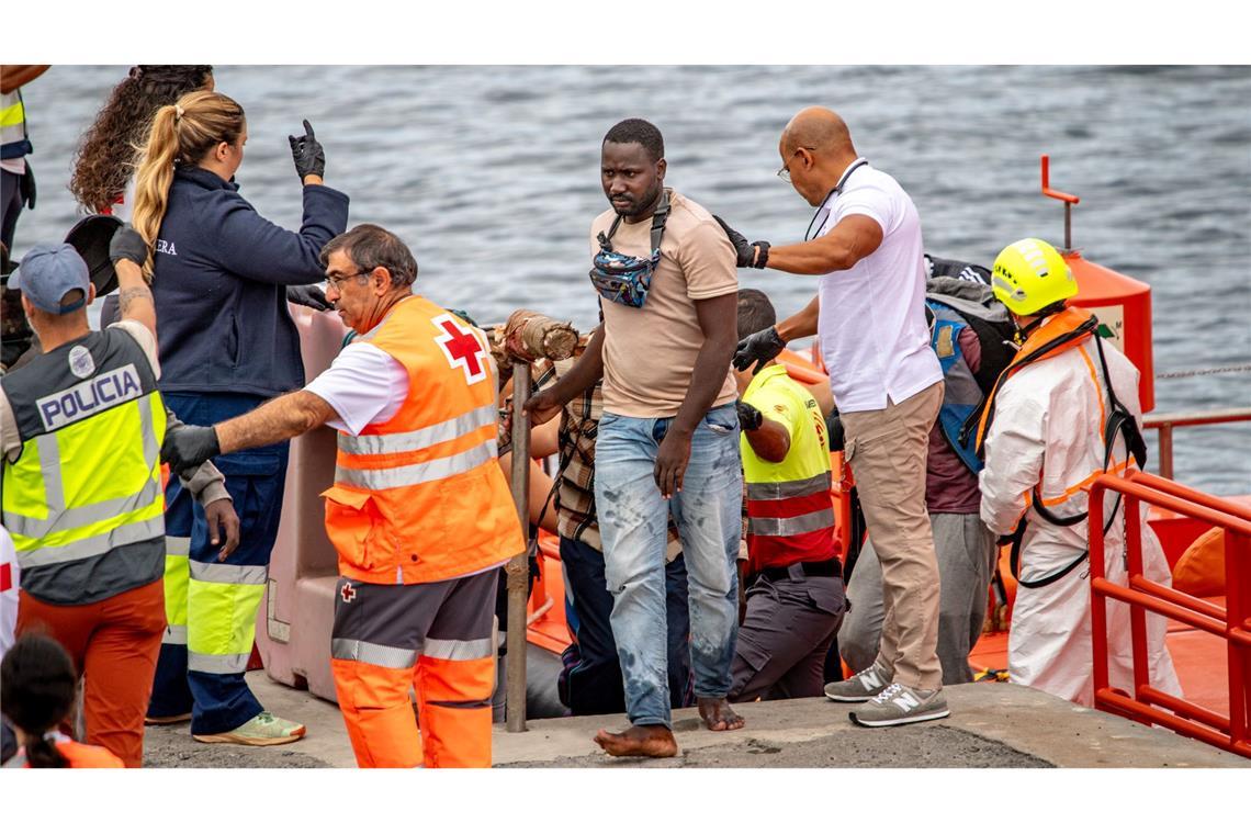 Viele Asylbewerber kommen über das Mittelmeer und betreten in Griechenland, Spanien oder Italien erstmals europäischen Boden. (Archivbild)