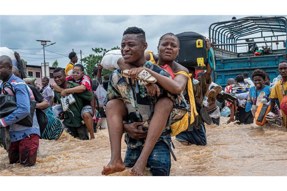 Etwa 30 Tote durch Überschwemmungen in Kinshasa Viele Bewohner müssen ihr Zuhause verlassen.