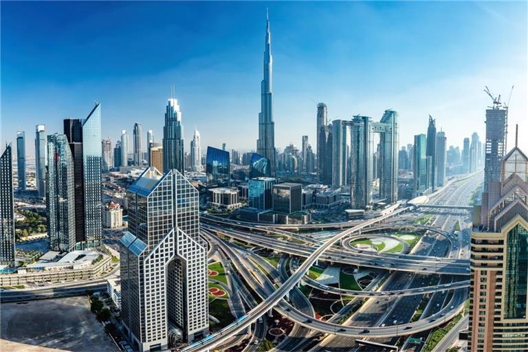 Viele Influencer wandern nach Dubai aus.