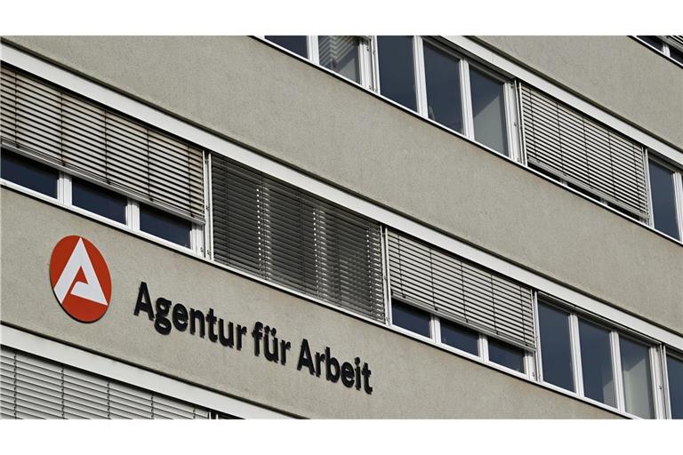 Viele junge Erwachsene haben keinen Berufsabschluss und damit schlechte Chancen auf dem Arbeitsmarkt.