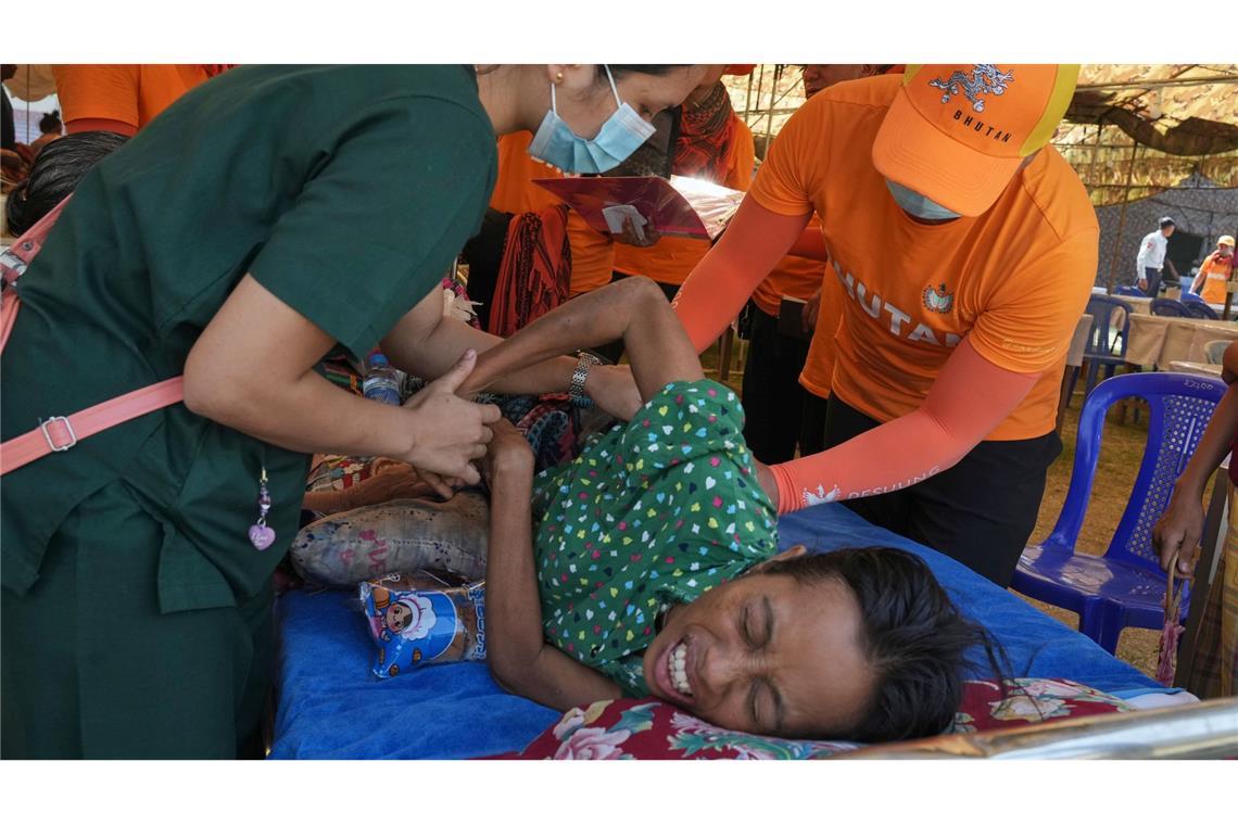 Nach dem Erdbeben kommt der Regen: Verzweiflung in Myanmar Viele Menschen wurden bei dem schweren Beben verletzt. (Archivbild)