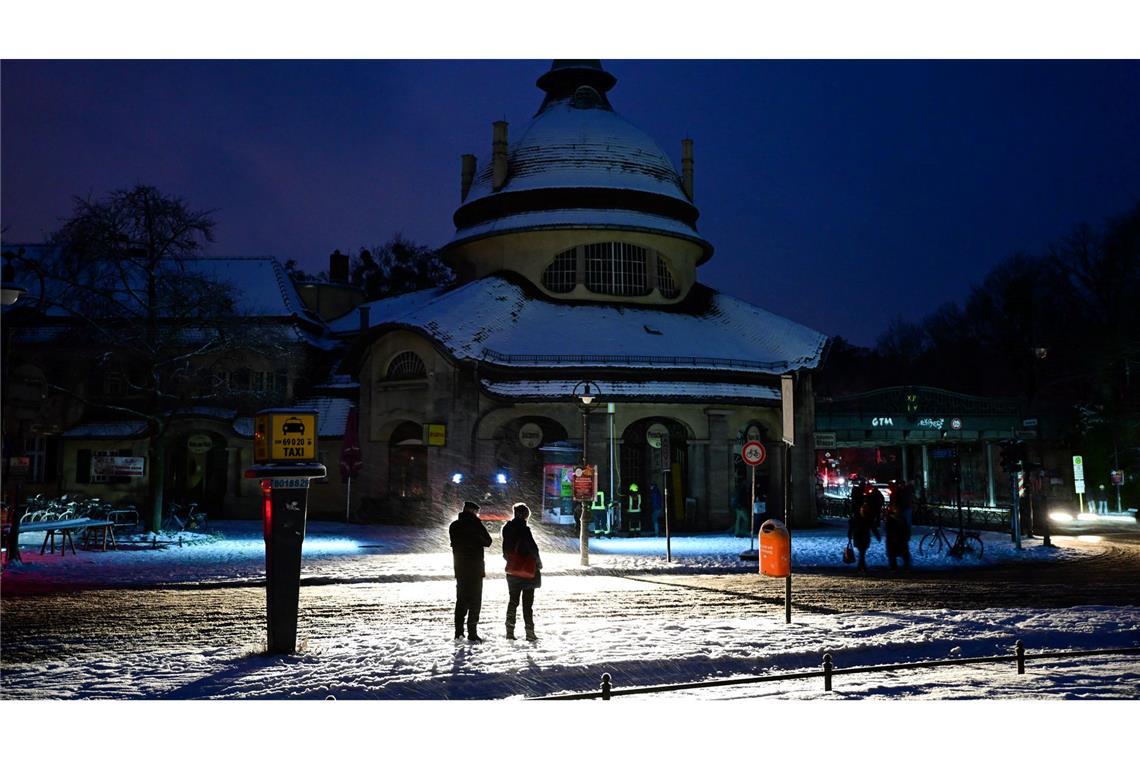Viele mussten erst kilometerweit mit dem Auto fahren, um zu erfahren, was eigentlich passiert war.