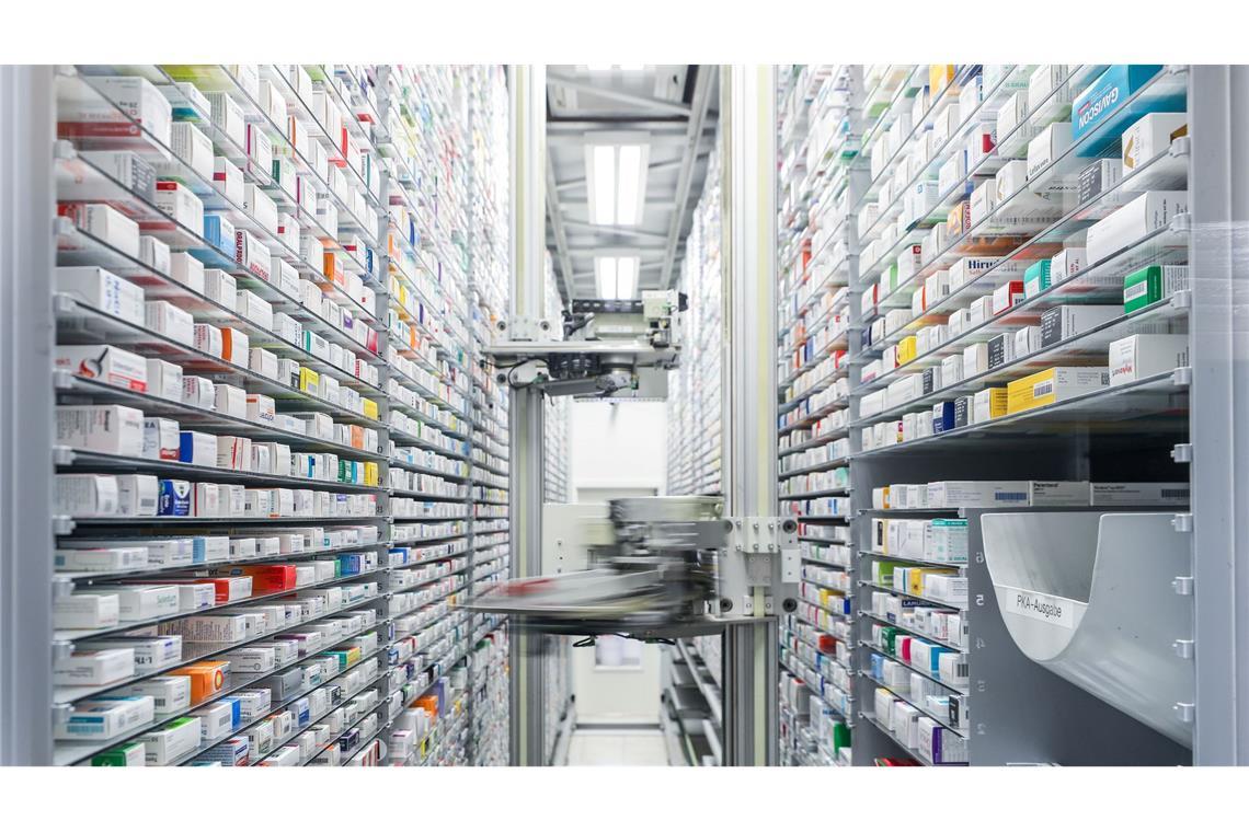 Viele Präparate in einer Apotheke, welches ist das richtige?