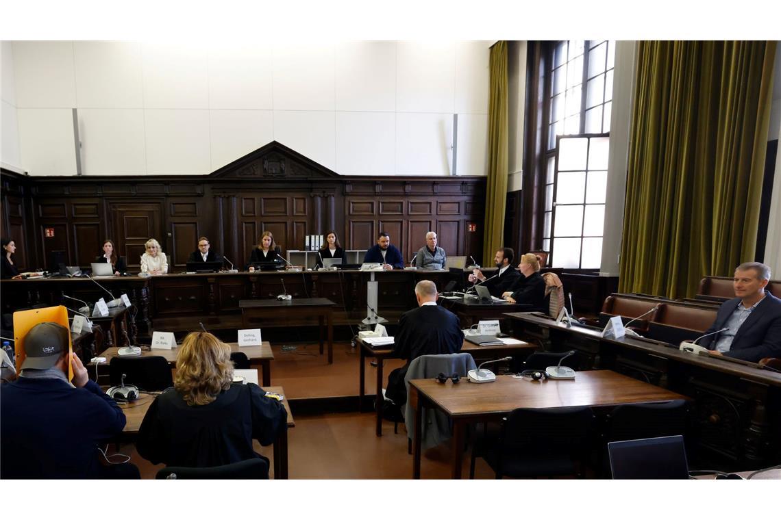 Block-Prozess: Anwalt des Vaters spricht von "Schmutzwäsche" Viele Wortgefechte zwischen den Anwälten bestimmten den zwölften Verhandlungstag.