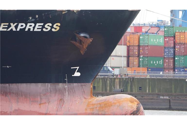 Vier Containerschiffe von Hapag-Lloyd sitzen den Angaben nach noch im Golf fest. (Archivbild)