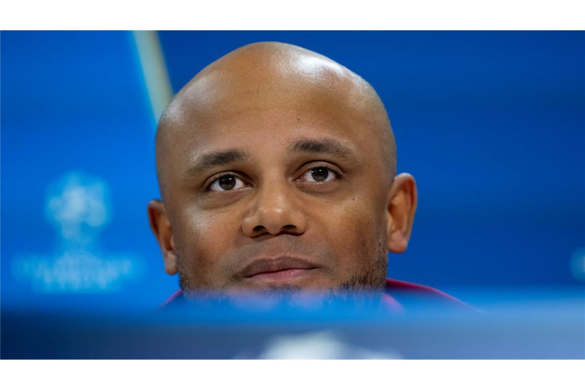 Kompany am Zug: Müller brennt für Traum vom Finale dahoam Vincent Kompany lässt sich nicht in die Aufstellungs-Karten schauen.