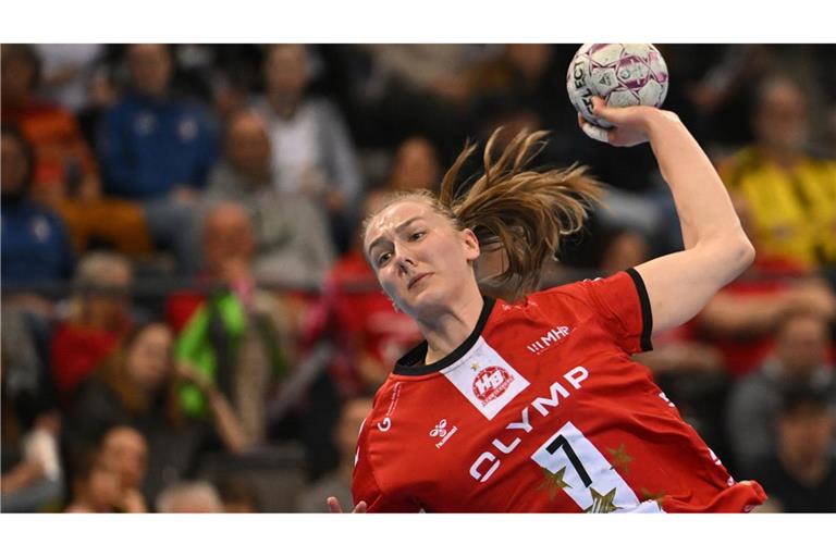 Viola Leuchter und die Ludwigsburger Handballerinnen sind in der Champions League eine Runde weiter.