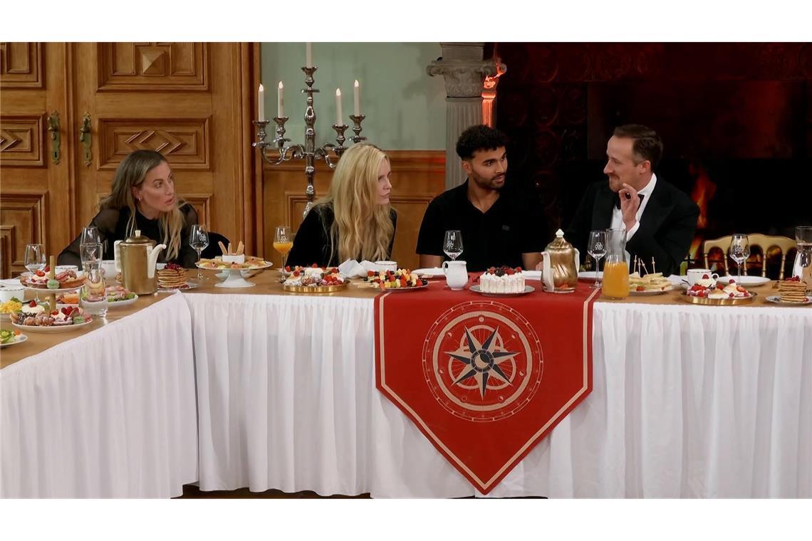 Wer hat gewonnen? (Folge 6) V.l.: Charlotte Würdig, Mirja du Mont, Younes Zarou und Joe Laschet.