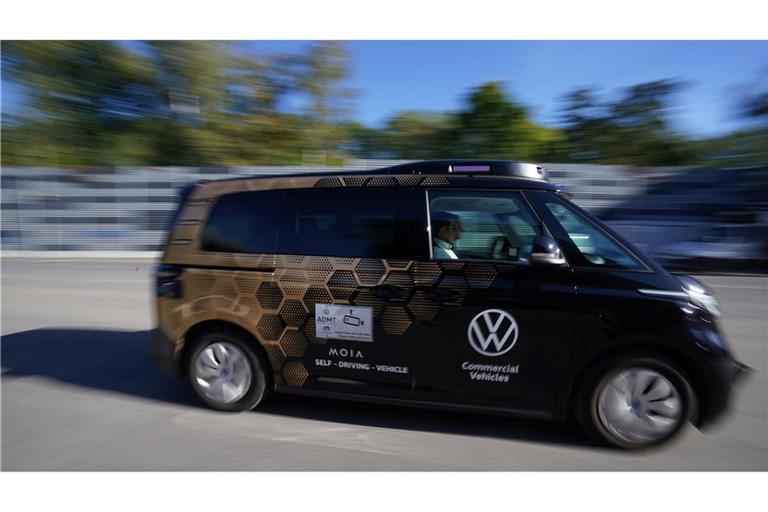 Volkswagen und Fahrdienstvermittler Uber arbeiten auf dem US-Markt zusammen. (Archivbild)