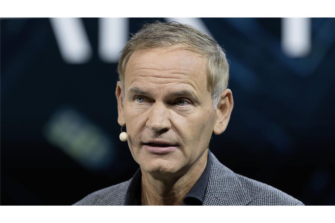 Bericht: Blume räumt Chefposten bei Porsche – Unternehmen schweigt Volle Konzentration auf VW? Oliver Blume sprach ohnehin kürzlich von einer Konstellation, die „nicht für die Ewigkeit“ sei.
